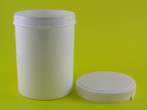 Słoik plastikowy 1000 g/1200 ml z zamknięciem oraz pierścieniem gwarancyjnym.