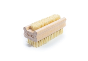 Nail Brush with beechwood handle.