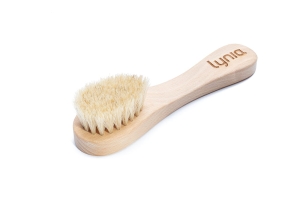 Dry massage face brush