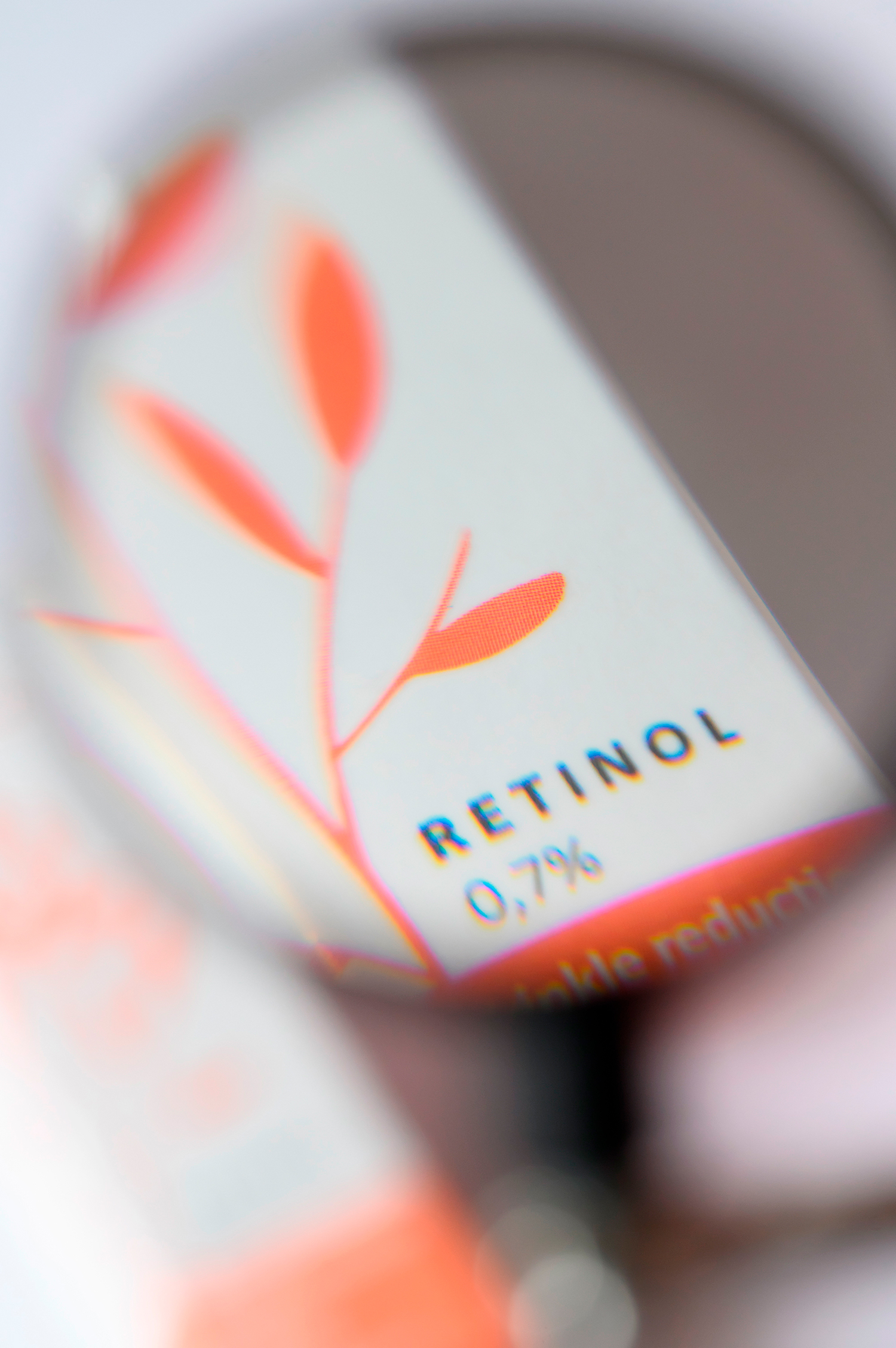 Poznaj kluczowe różnice między retinolem a retinalem
